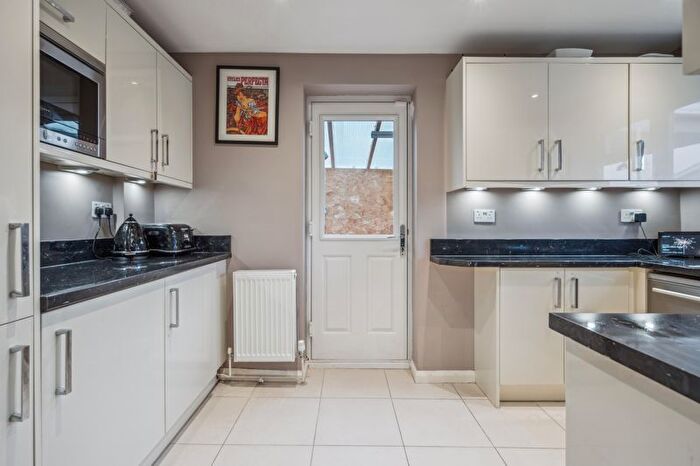 3 Bedroom Semi-Detached House For Sale In Clare Road, Prestwood, Great Missenden, HP16