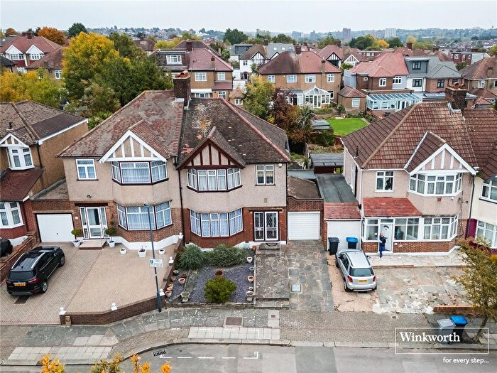 3 Bedroom Semi Detached House For Sale In Hill Drive, Kingsbury, London, NW9