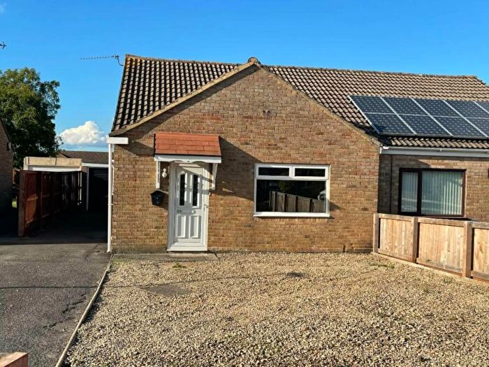 2 Bedroom Semi-Detached Bungalow To Rent In Elm Leigh, Frome, BA11