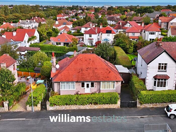 3 Bedroom Detached House For Sale In Calthorpe Drive, Prestatyn, LL19