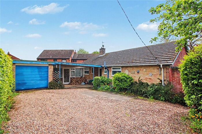 4 Bedroom Bungalow For Sale In Upgate, Poringland, Norwich, Norfolk, NR14