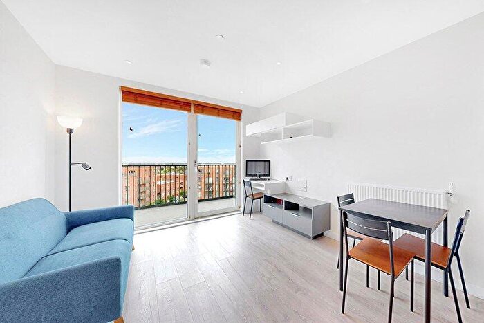 1 Bedroom Apartment For Sale In Henry Strong Road, Harrow, HA1