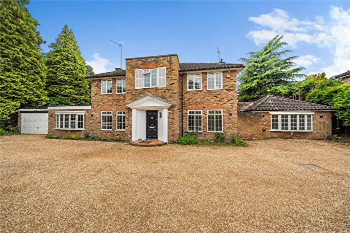 4 Bedroom Detached House To Rent In Greenways Drive, Sunningdale, Berkshire, SL5