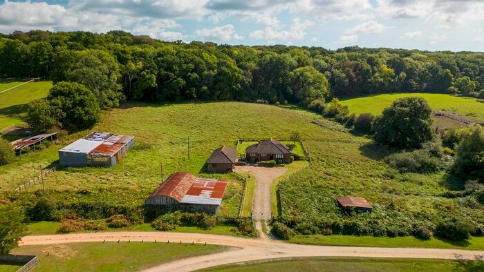 2 Bedroom Bungalow For Sale In Toms Lane, Linwood, Ringwood, BH24