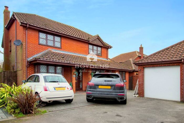 4 Bedroom Detached House To Rent In Granville Road Brightlingsea, CO7