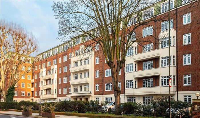 2 Bedroom Flat For Sale In Chatsworth Court, Pembroke Road, London, W8