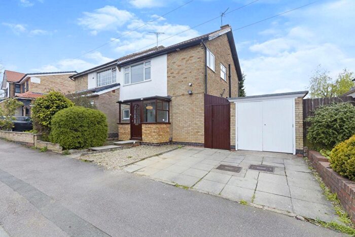 3 Bedroom Semi Detached House For Sale In Rosemead Drive, Oadby, Leicester, LE2