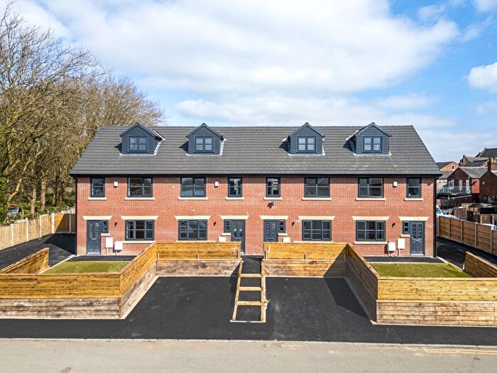 4 Bedroom Town House For Sale In King Street, Hindley, WN2