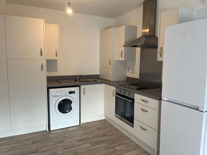 3 Bedroom Apartment To Rent In May Baird Gardens South, Aberdeen, AB25