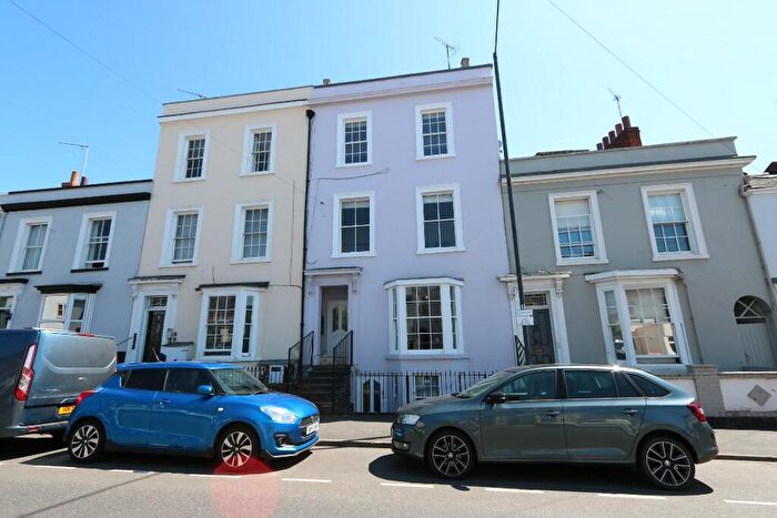 1 Bedroom Flat To Rent In Clarendon Street, Leamington Spa, Warwickshire, CV32