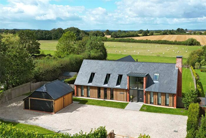 5 Bedroom Barn Conversion For Sale In Moreton, Thame, Oxfordshire, OX9