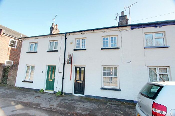 2 Bedroom House For Sale In Tring Station, Tring, HP23