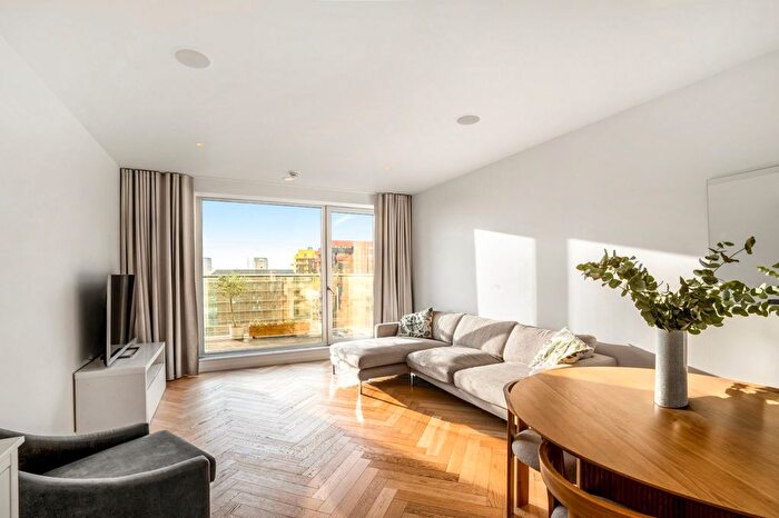 2 Bedroom Flat For Sale In Oakland Quay, Baltimore Wharf, E14