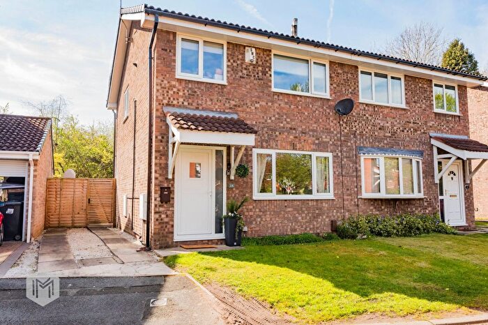 3 Bedroom Semi-Detached House For Sale In Pennant Close, Birchwood, WA3
