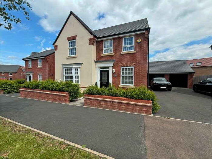 4 Bedroom Detached House To Rent In Fitz Hugh Crescent, Eagle Farm South, Milton Keynes, MK17