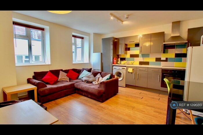 5 Bedroom Flat To Rent In Baldwin Lofts, Bristol, BS1