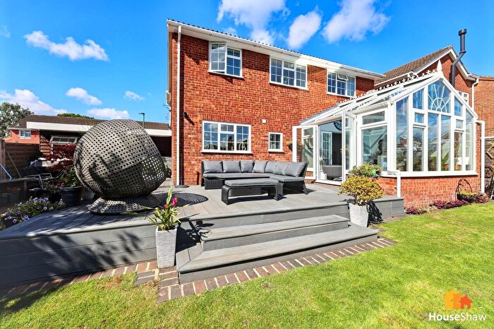 4 Bedroom Detached House For Sale In Selwood Way, Downley Village, HP13