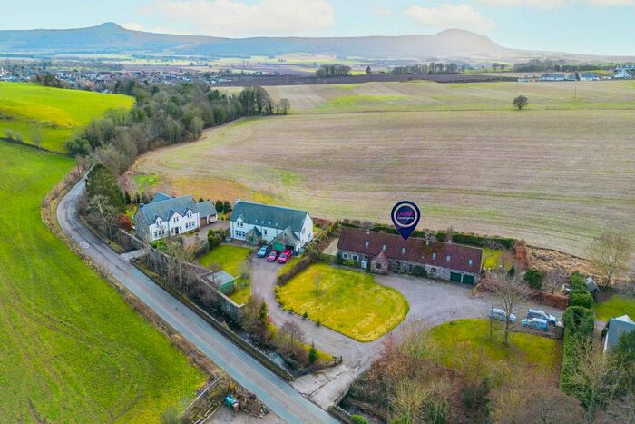 5 Bedroom Detached House For Sale In Newburgh Road, Auchtermuchty, KY14