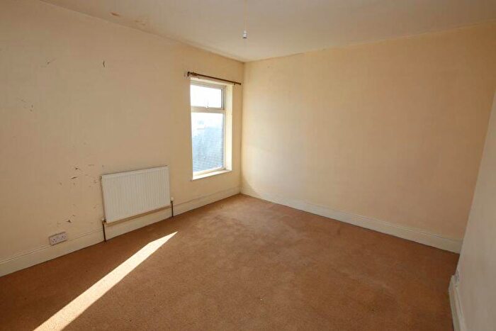 2 Bedroom Terraced House For Sale In Columbia Road, Grimsby, DN32