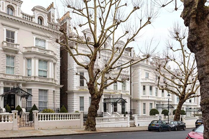 4 Bedroom Flat To Rent In Holland Park, Holland Park, W11