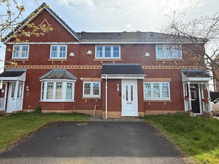 2 Bedroom Town House To Rent In Hobart Drive, Shevington Park, L33