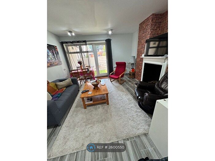 1 Bedroom Flat To Rent In Gloucester Drive, London, N4