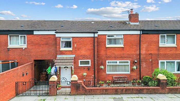 4 Bedroom Terraced House For Sale In Queen Street, St. Helens, WA10