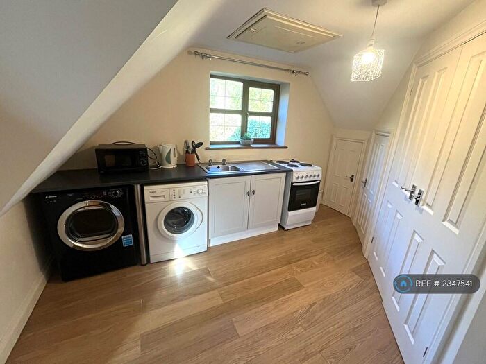 Studio To Rent In Frome Glen, Winterbourne Down, Bristol, BS36