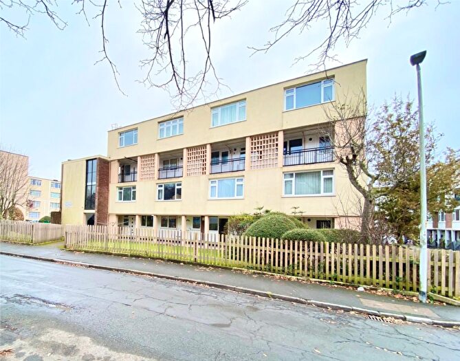 3 Bedroom Maisonette For Sale In Vaagso Close, Plymouth, PL1