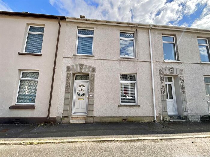 3 Bedroom Terraced House For Sale In Brynmor Road, Llanelli, SA15