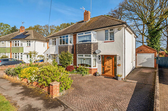 3 Bedroom Semi Detached House For Sale In Fawcett Crescent, Woodley, Reading, RG5