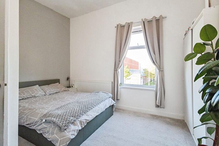 2 Bedroom Terraced House For Sale In Ashton Road, Denton, Manchester, Greater Manchester, M34