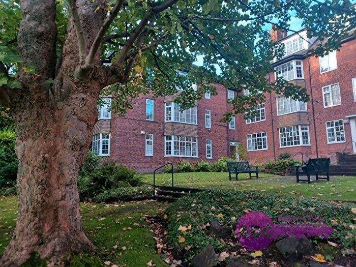 2 Bedroom Flat To Rent In Oxton Court, Rose Mount, Oxton, Wirral, CH43