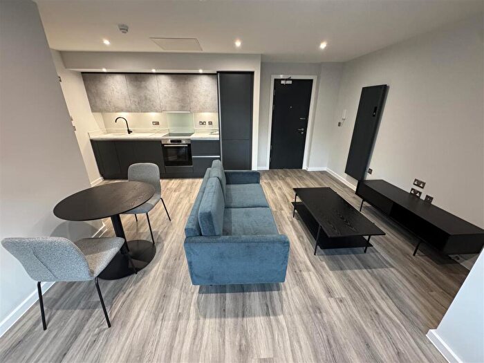 1 Bedroom Apartment To Rent In Caversham Road, Reading, RG1