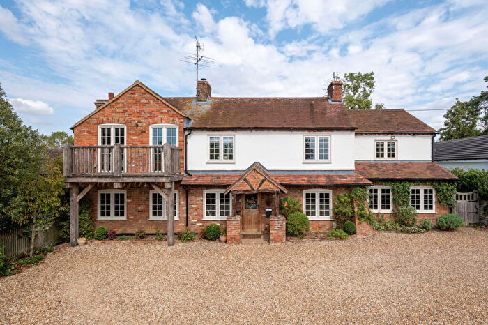 4 Bedroom Detached House For Sale In The Croft, Nash Road, Great Horwood, MK17