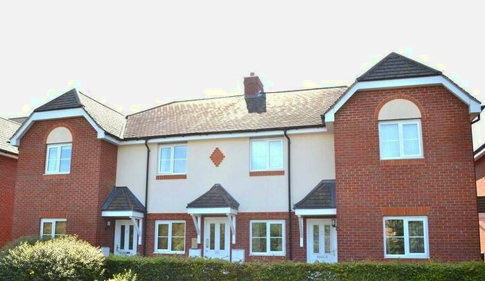 2 Bedroom Apartment To Rent In Chambers Way, Biggleswade, SG18