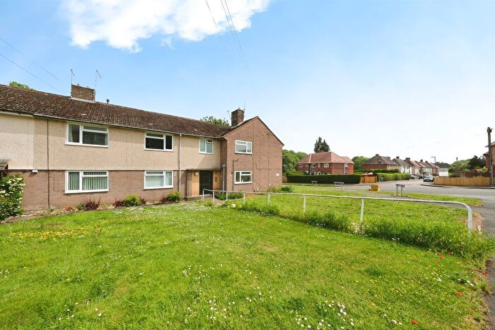 1 Bedroom Flat For Sale In South Close, Unstone, Dronfield, S18
