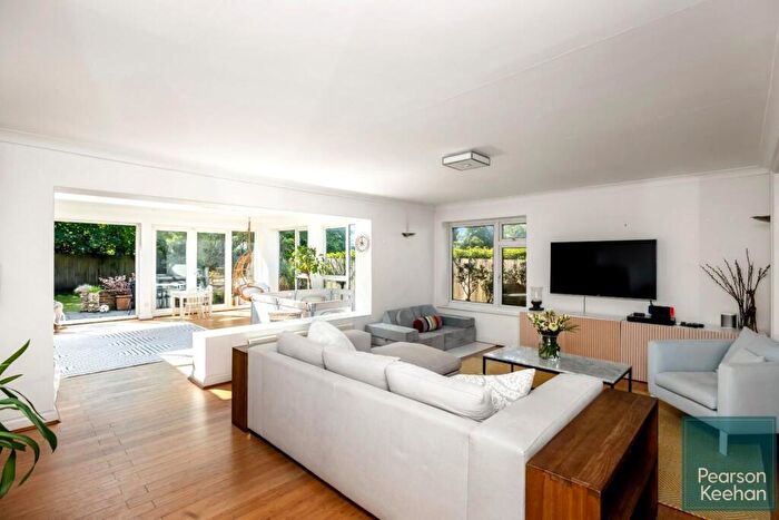 4 Bedroom Detached Bungalow For Sale In Tongdean Road, Hove, BN3