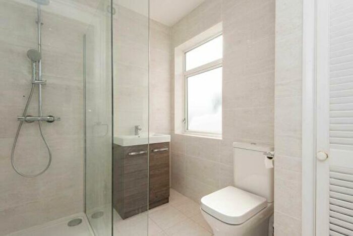 2 Bedroom End Of Terrace House To Rent In Oxcroft Lane, Bolsover, S44