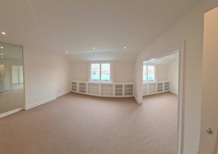 1 Bedroom Flat To Rent In Harley Street, London, W1G