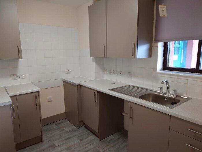 2 Bedroom Apartment To Rent In Ft, Potterrow, Edinburgh, EH8