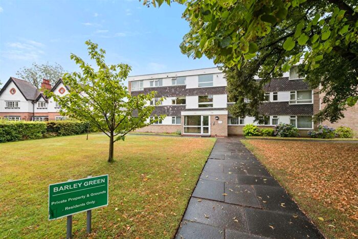 2 Bedroom Apartment To Rent In Warwick Road, Solihull, B91