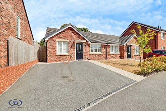 2 Bedroom Semi-Detached House For Sale In East Avenue, Weston, Crewe, CW2