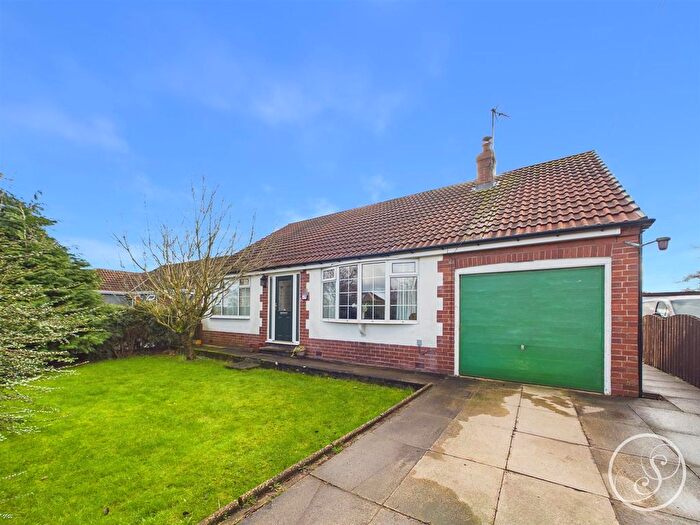 3 Bedroom Detached Bungalow For Sale In Rakehill Road, Scholes, Leeds, LS15