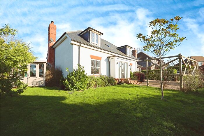 4 Bedroom Detached House For Sale In St. Peters Court, Havenstreet, Ryde, Isle Of Wight, PO33