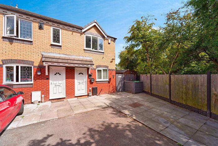 2 Bedroom End Of Terrace House For Sale In Woodruff Way, Walsall, West Midlands, WS5