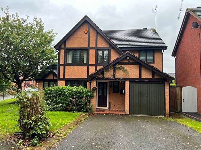 4 Bedroom Detached House To Rent In Ashbrook Crescent, Solihull, B91