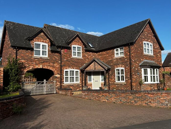 4 Bedroom Detached House For Sale In Primrose Cottage, Church Walks, Market Drayton, TF9