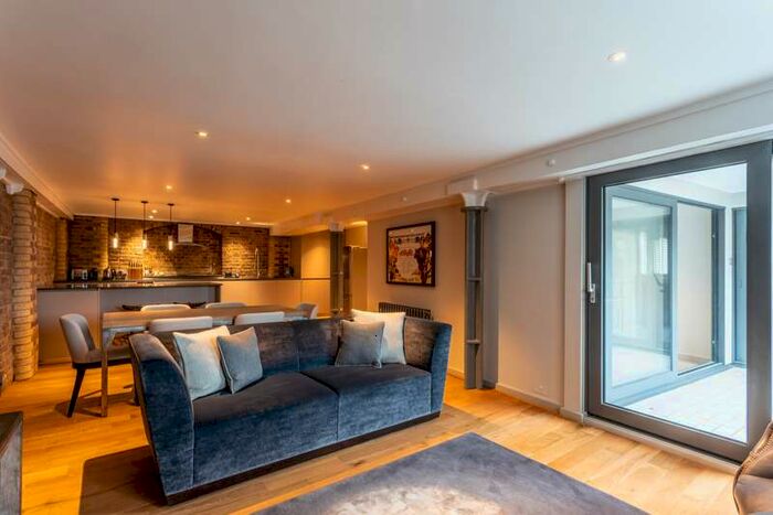 2 Bedroom House To Rent In Mill Street, London, SE1