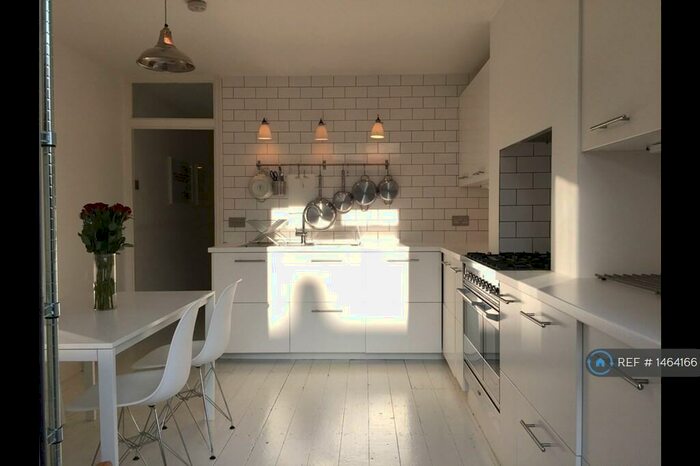 4 Bedroom Terraced House To Rent In Leghorn Road, London, NW10